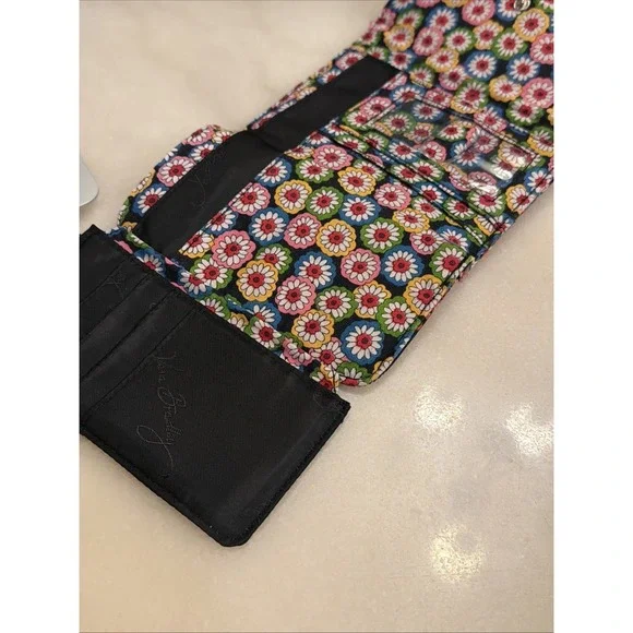 Vtg Vera Bradley Quilted Euro Wallet  Retired 2009 'Pattern Symphony in Hue" - Picture 13 of 16